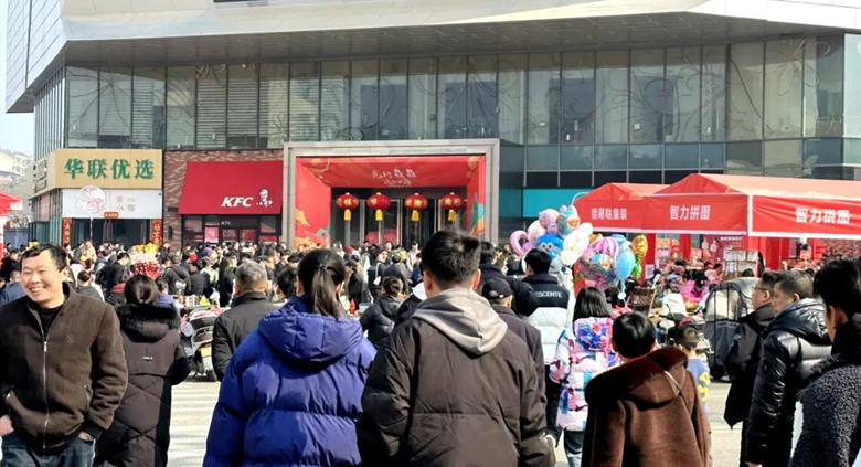 “热辣滚烫”春节档,银河优越会产业联盟业绩斐然!